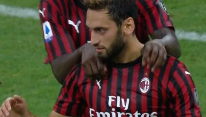  库卢塞夫斯基传射国际米兰旧将助热刺大胜伯恩利