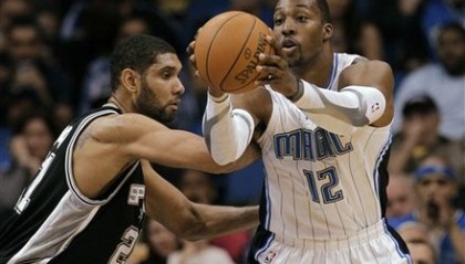  班凯罗首秀惊艳魔术击败马刺迎首胜