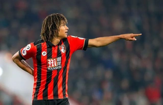  哈兰德双响炮助曼城轻取伯恩茅斯